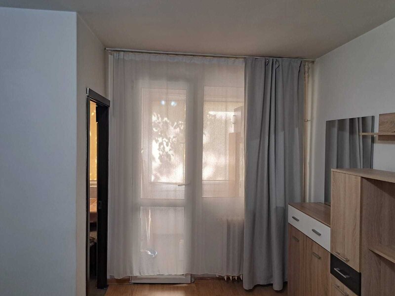 Berceni, Turnu Magurele, Grand Arena, stradal, ocazie